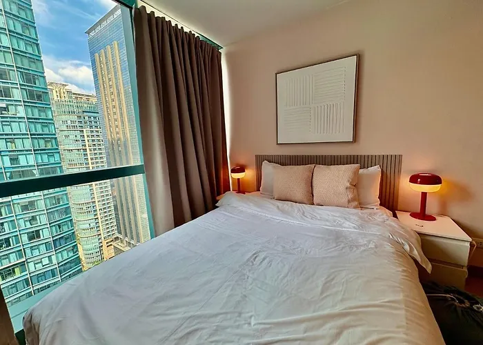 1br At One Uptown Bgc Across Uptown Mall * Manila